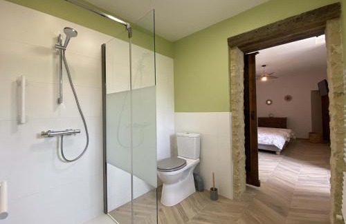 La Mesniere Casa | Gîte familial de charme pour 13 pers. avec cheminée historique, terrasse, jardin et 3 salles d'eau. - FR-1-497-209