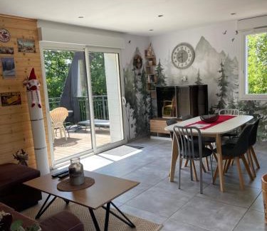 La Neuveville-devant-Lepanges Casa | Gîte des Brimbelles