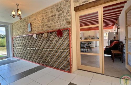 Saint-Georges-de-Reintembault Casa | Gîte La Vieille Mazure