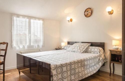 Saint-Philbert-de-Grand-Lieu Casa | Gîte Confortable entre Nantes et la Mer avec Parking Sécurisé et Coin Détente Privé - FR-1-306-885