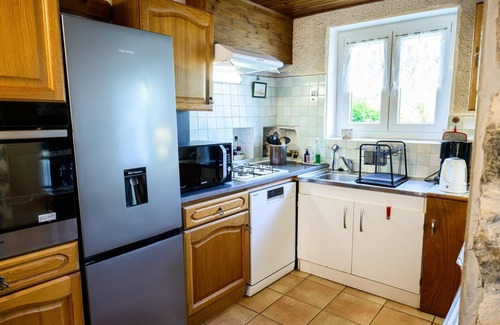Saint-Vallier Casa | Gîte au jardin Le Poivre