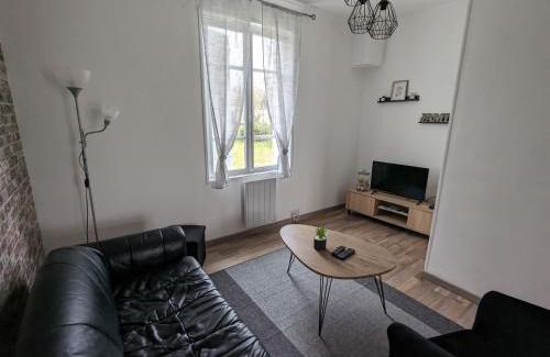 Vieilles-Maisons-sur-Joudry Casa | Gîte familial au calme avec jardin clos, près d'Orléans - FR-1-590-532