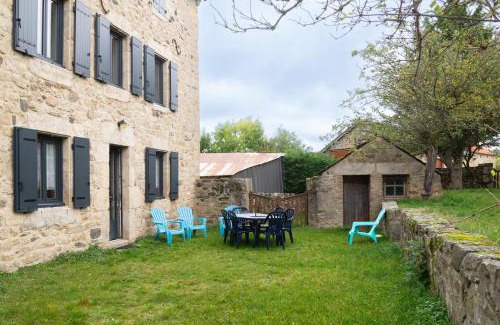 Chaulhac Casa | Gîte Gîtes de France 6/7 personnes 3 chambres
