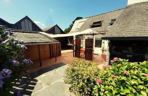 Gouezec Apartamento | Gîte Goa