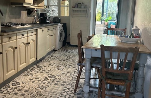 Menil-Hubert-sur-Orne Casa | 8-person gîte with large garden in Suisse Normande