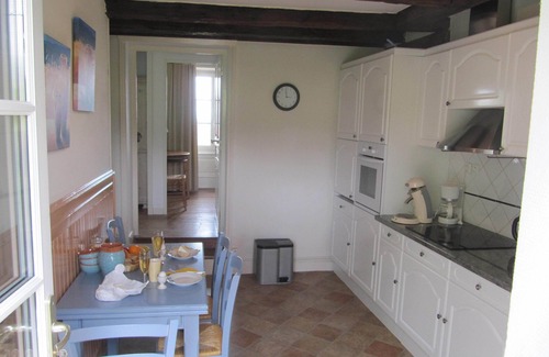 Tournus Cabaña | Gîte in French Historic Wine Farm