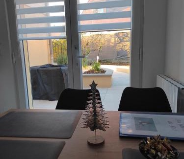 Herrlisheim-pres-Colmar Apartamento | Gîte indépendant de plein pied près de Colmar