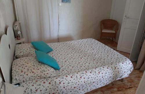 Pouillon Apartamento | Gîte Izabeau