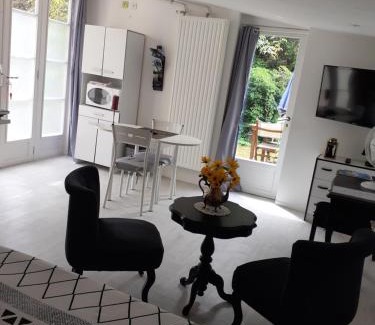 Beaulieu-les-Loches Apartamento | gîte " jardin peyrona" visite zoo beauval et châteaux de Loire
