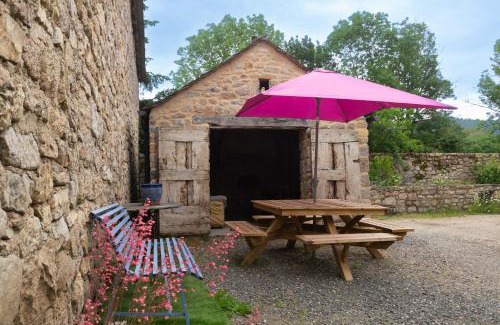 Saint-Etienne-du-Valdonnez Casa | Gîte La Maison Bleue 4/6 personnes