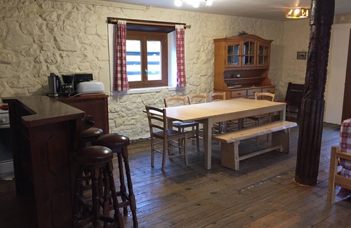 Saint-Etienne-en-Devoluy Casa | Gîte "le Beau Rêve": Grupo de 27 personas máx.