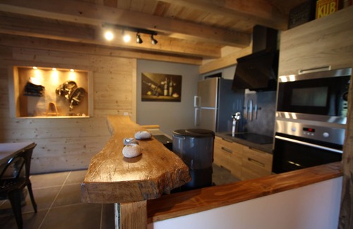 Saulxures-sur-Moselotte Cabaña | Gîte 6 personnes-Gîte-De Lujo-Baño en la habitacion-Vista a la Montana
