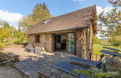 Segur-le-Chateau Casa | Gîte La Bergerie