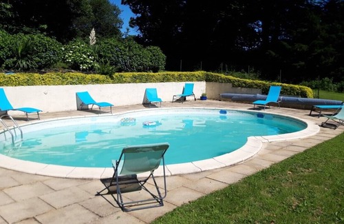Langoelan Casa | --Gîte "La Châtaigne"--