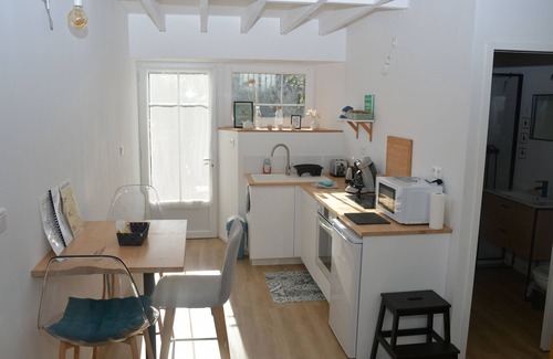 Carolles Casa | Gîte la dunette, a cosy nest