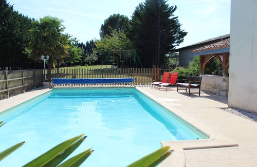 Pons Casa | Gîte La Grange du Pech, Piscine Sécurisée Enfants