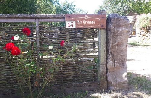 Saint-Laurent-d'Olt Casa | Gîte La Grange