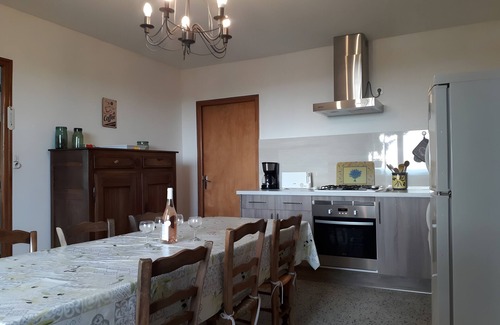 Rousset-les-Vignes Casa | Gîte La Motette Drôme Provençale