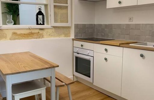 Guitres Casa | Gîte La Petite Maison