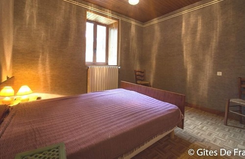 Orcival Casa | Gîte La Sanadoire - Orcival