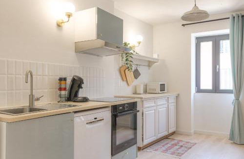 Lagnieu Casa | Gîte La Terrasse, 4 chambres, 10 pers, Centre Ville