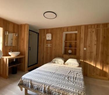 La Baume-Cornillane Casa | Gîte : La vieille bâtisse.