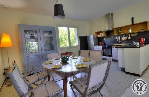 Blace Casa | Gîte La Villa - Château de Pravins