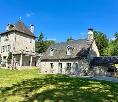 Saint-Angel Casa | Gîte Le Four à Pain 6 personnes sur le domaine du Manoir du Rigouneix