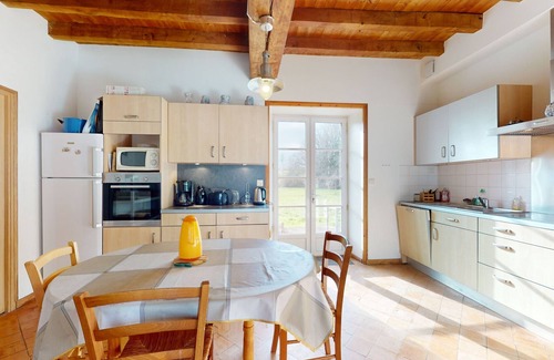 Saint-Julien-des-Landes Chalet De Esquí | Gîte Les Fragonnettes
