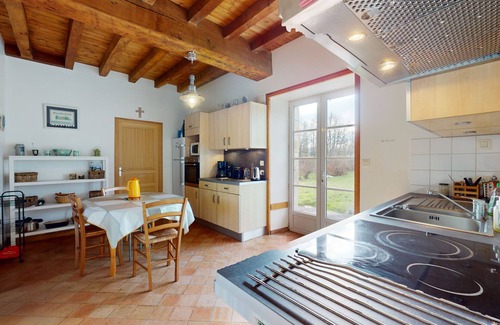 Saint-Julien-des-Landes Chalet De Esquí | Gîte Les Fragonnettes