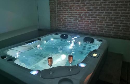 Montpezat Casa | Gîte le jardin secret et Gîte au temps suspendu