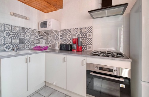 La Cassaigne Cabaña | Gîte le lilas - Farm Cottage "la capelle"