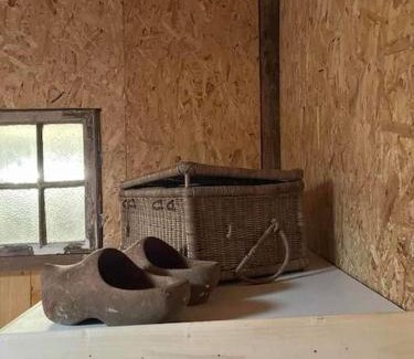 Burthecourt-aux-Chenes Casa | Gîte le Saloon du Vermois