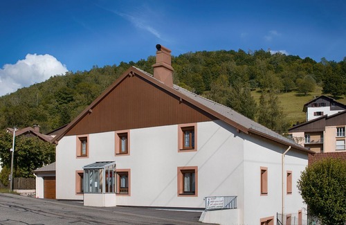Bussang Apartamento | Gîte "le Sotré" Apartamento de 3 estrellas para 4 personas en granja reformada