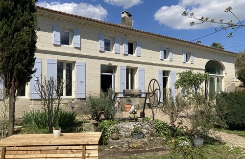 Saint-Dizant-du-Gua Condominio | Gîte les ganivelles