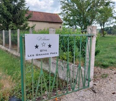 Frontenard Casa | Gîte Les Grands Prés