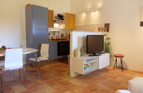 Valreas Cabaña | Gîte Le Tilleul, Mas des Platanes, with heated pool