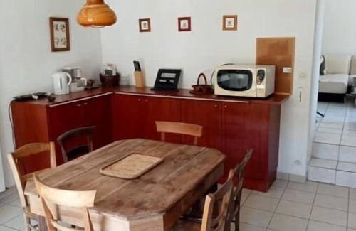 Doue-la-Fontaine Casa | Gîte les Trois Grandes Portes