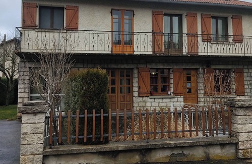 Coucouron Casa | Gîte Lou Gardo
