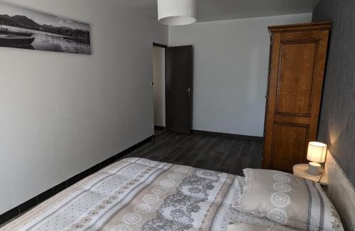 Montereau Casa | Gîte lumineux avec jardin paisible entre Montargis et Sully-sur-Loire, idéal familles et pros - FR-1-590-373