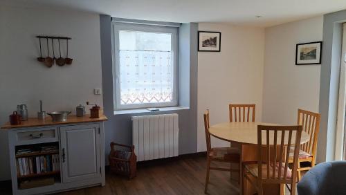 Saint-Prancher Casa | Gîte Lyaz