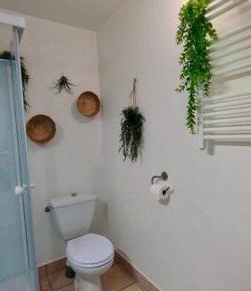 Saint-Julien-de-Chedon Casa | gîte Maison entière 6 personnes