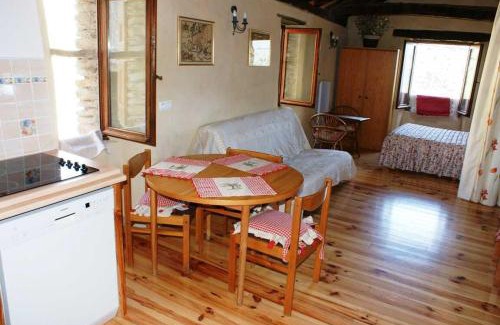 Navas Casa | Gîte Maison Cavalier 2/4 personnes à Gabriac