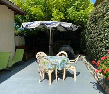Colayrac-Saint-Cirq Apartamento | Gîte Moncherie