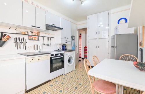 Boulazac-Isle-Manoire Apartamento | Apartamento 'Gîte De Monplaisir' con jardín privado y Wi-Fi