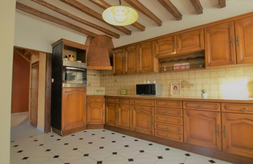 Neuville-sur-Vanne Casa | Gîte Neuville-sur-Vanne, 5 pièces, 8 personnes - FR-1-543-149