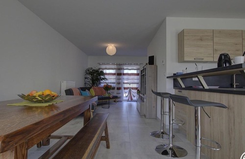 Peronnas Casa | Gîte Péronnas, 5 pièces, 12 personnes - FR-1-493-334