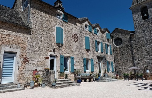 Saint-Georges-de-Levejac Casa | Gîte Philomène Dans Ancien Presbytère - 2 Pers - à St Georges de Lévéjac