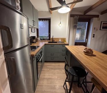 Spezet Casa | Gîte Paisible à la Campagne pour 5 Personnes