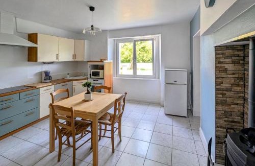 La Vernotte Casa | Gîte paisible à La Vernotte pour 4 personnes - FR-1-583-492